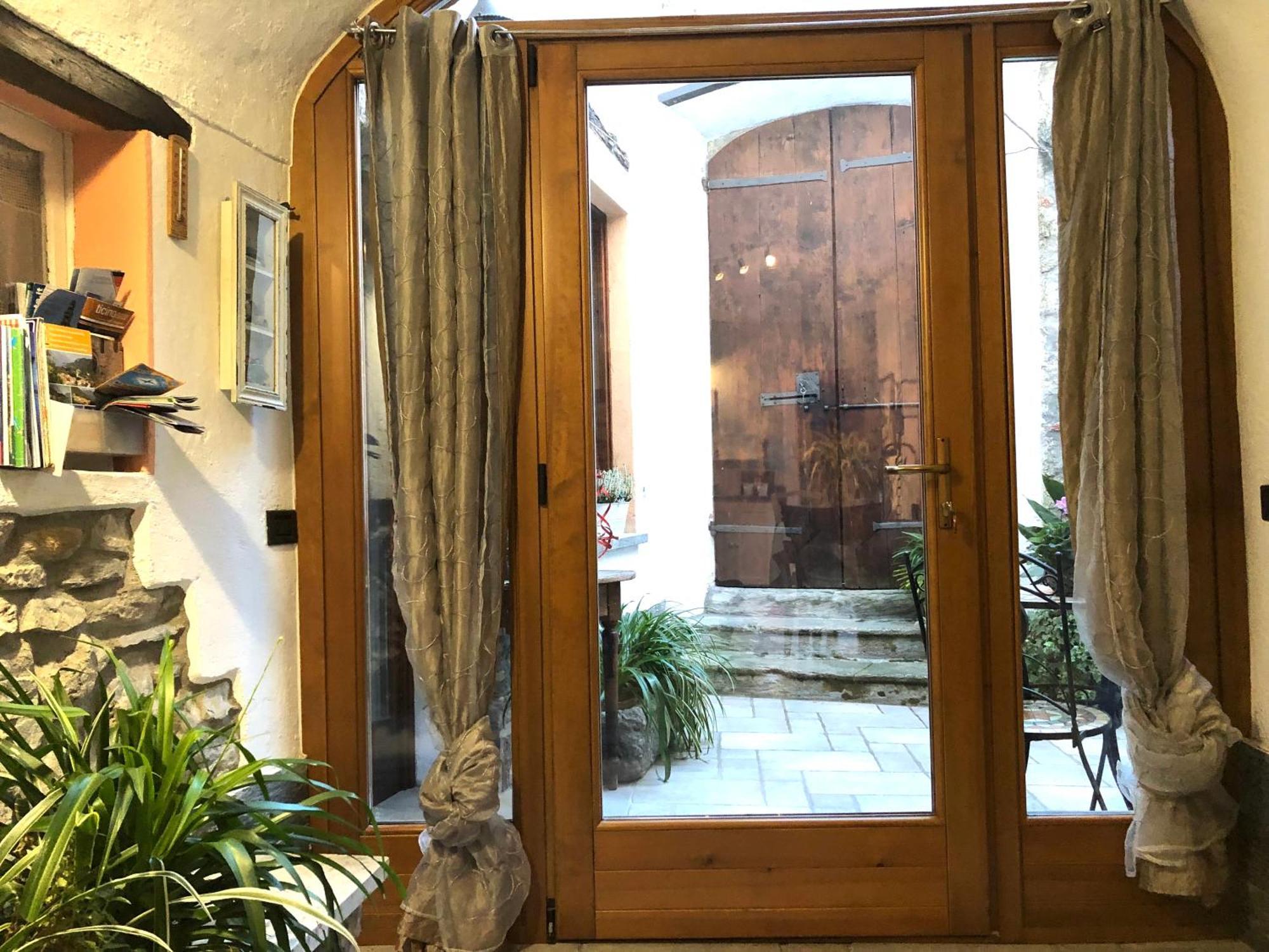 Appartamento Country House מנאג'יו מראה חיצוני תמונה